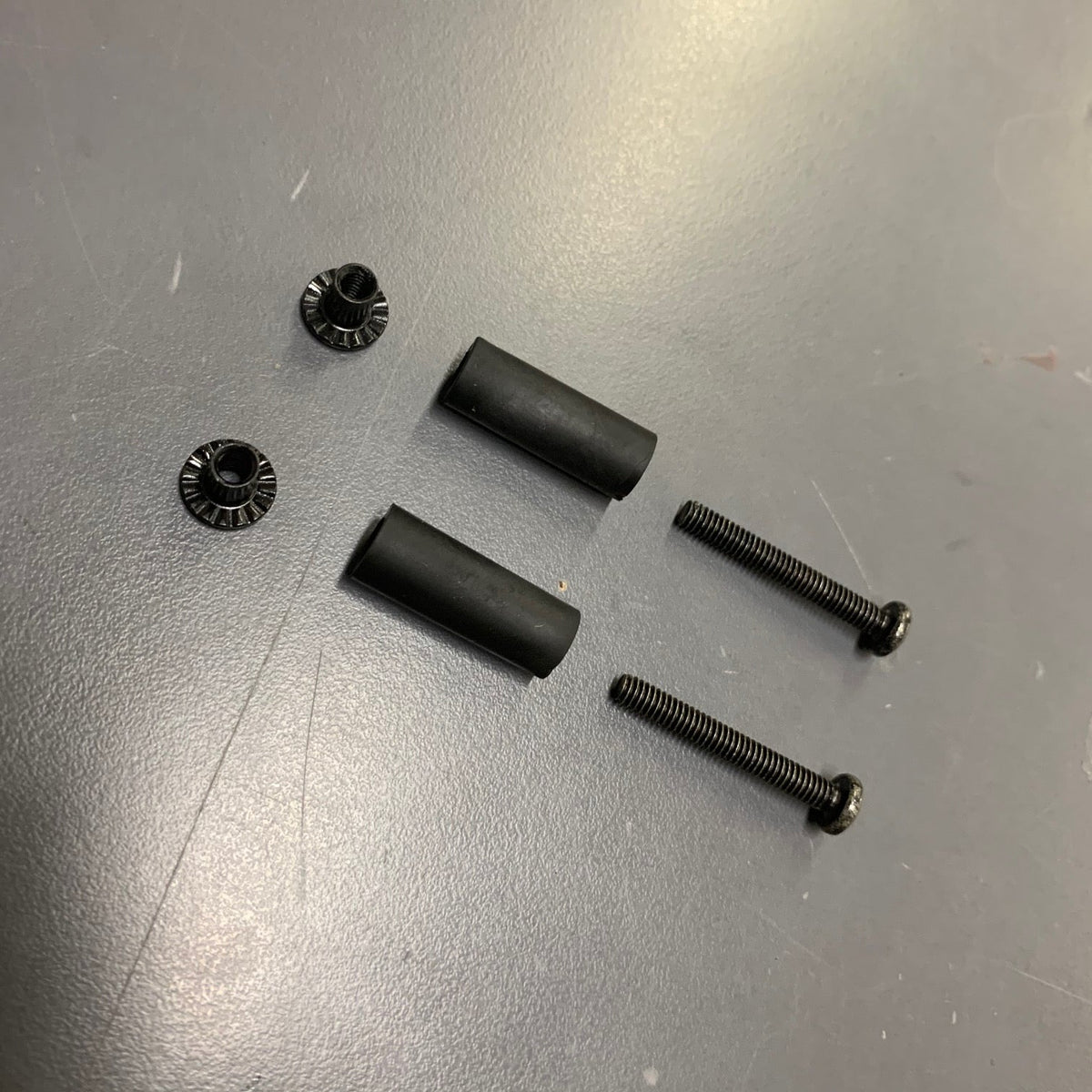 Triple Mag Ret Hdwr (2) 9/40